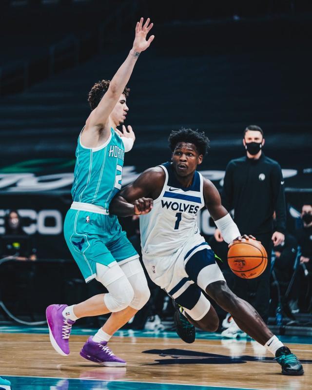 开云电子-一个高效全面一个进步明显 三球华子冲刺最佳新秀