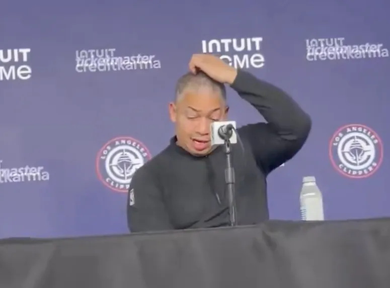 开云登录入口地址-泰伦-卢：我计划让邓恩在本赛季剩余比赛中继续担任首发